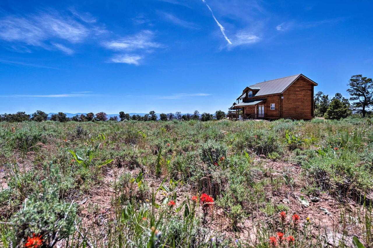 Cabin With Fire Pit, Views And Bbq 18 Mi To Moab! Eksteriør billede