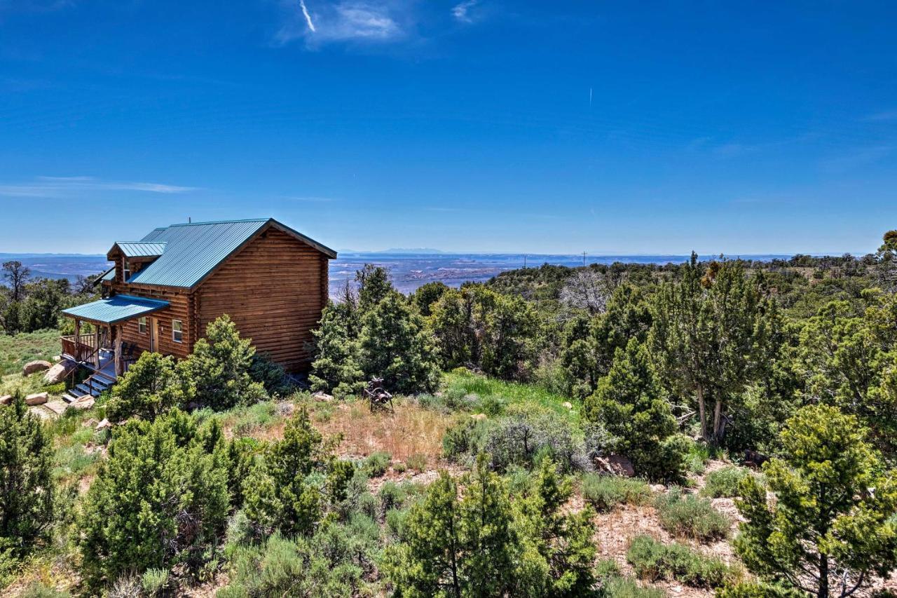 Cabin With Fire Pit, Views And Bbq 18 Mi To Moab! Eksteriør billede